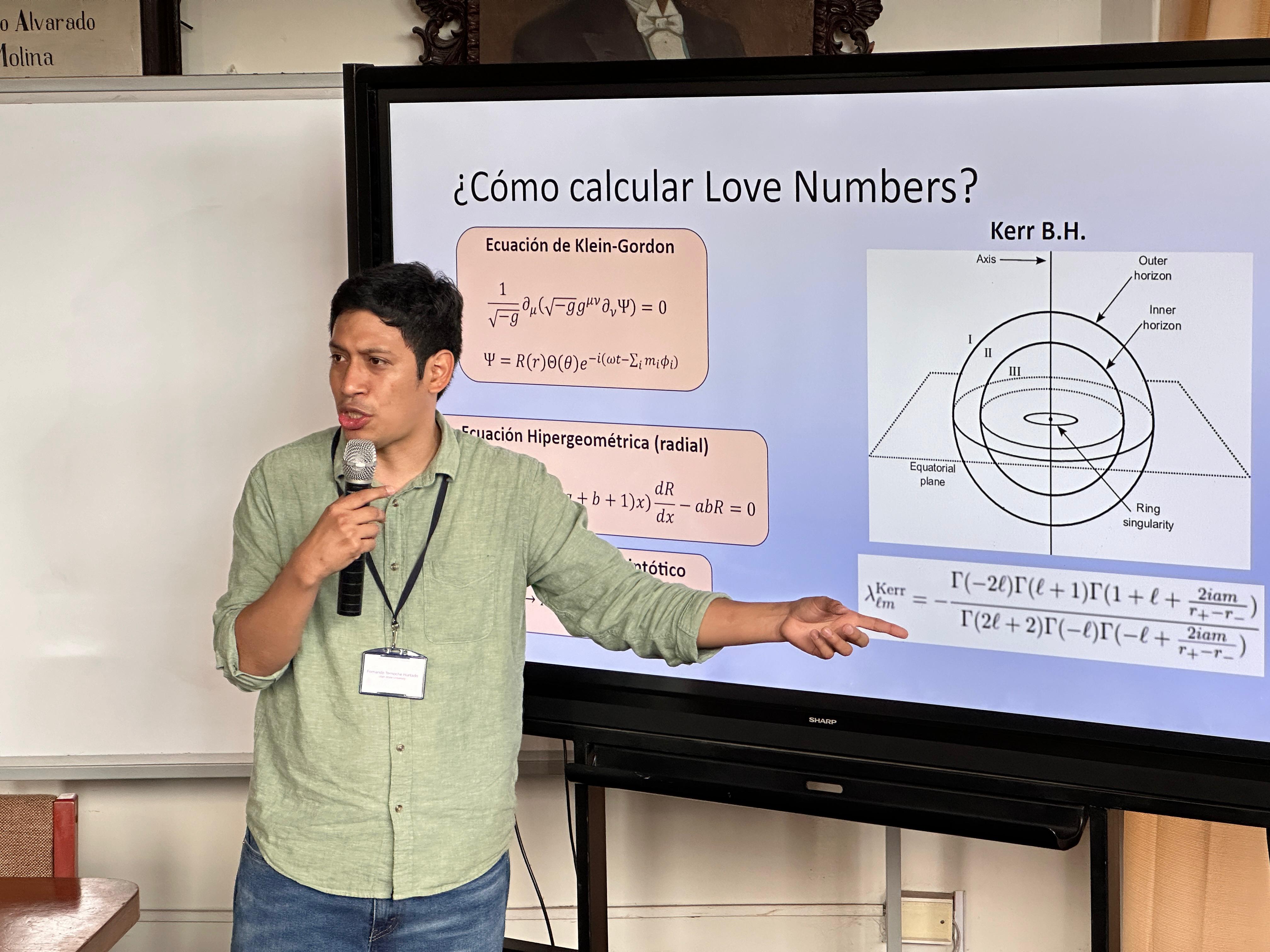Fernando Temoche en el auditorio